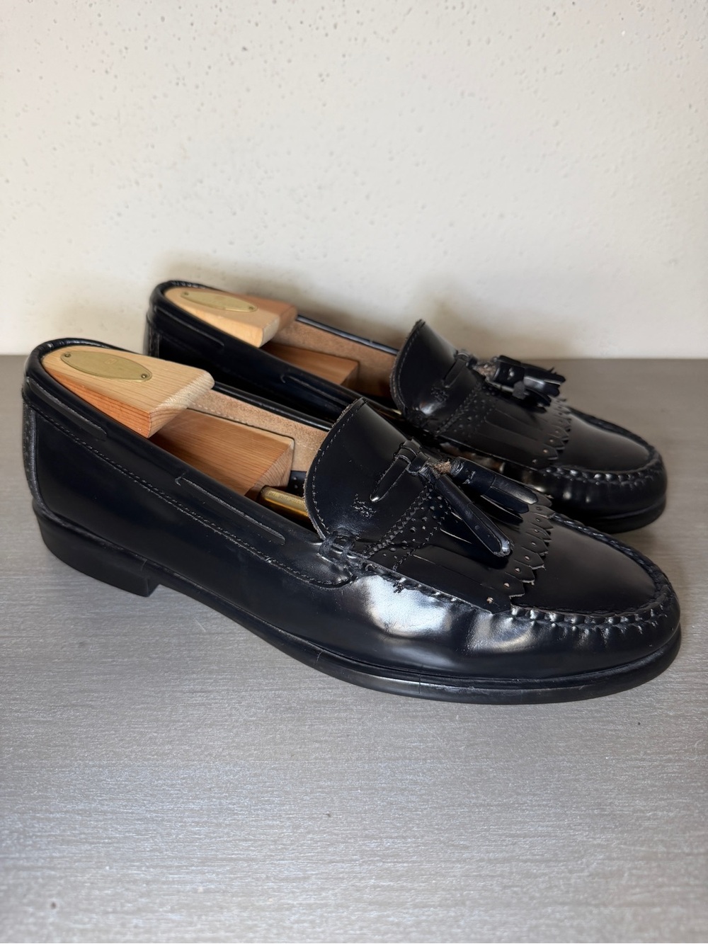 Vintage Bass Brompton Black Leather Tassel Loafers Kiltie Perforated Size 9 EEE